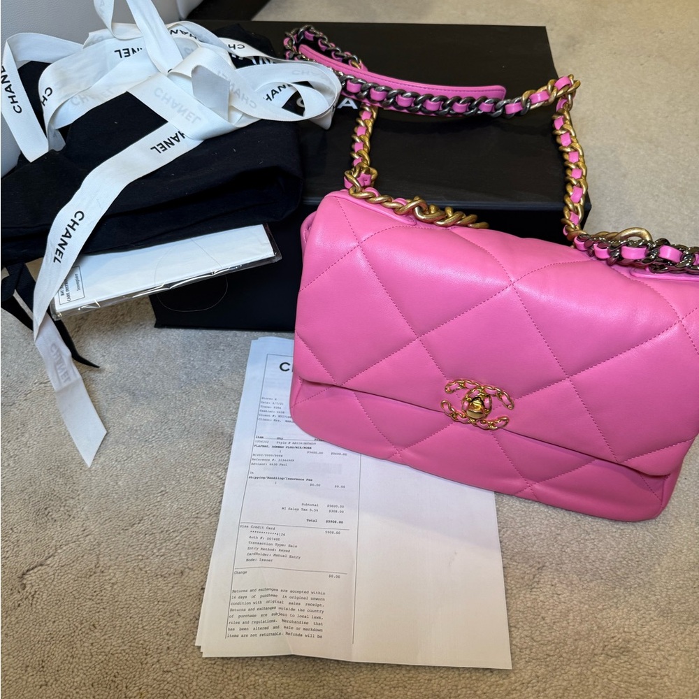 Chanel 19 Medium Flap in Neon Pink 21S hard to find color